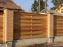 Строительство деревянных заборов, забор из лиственницы